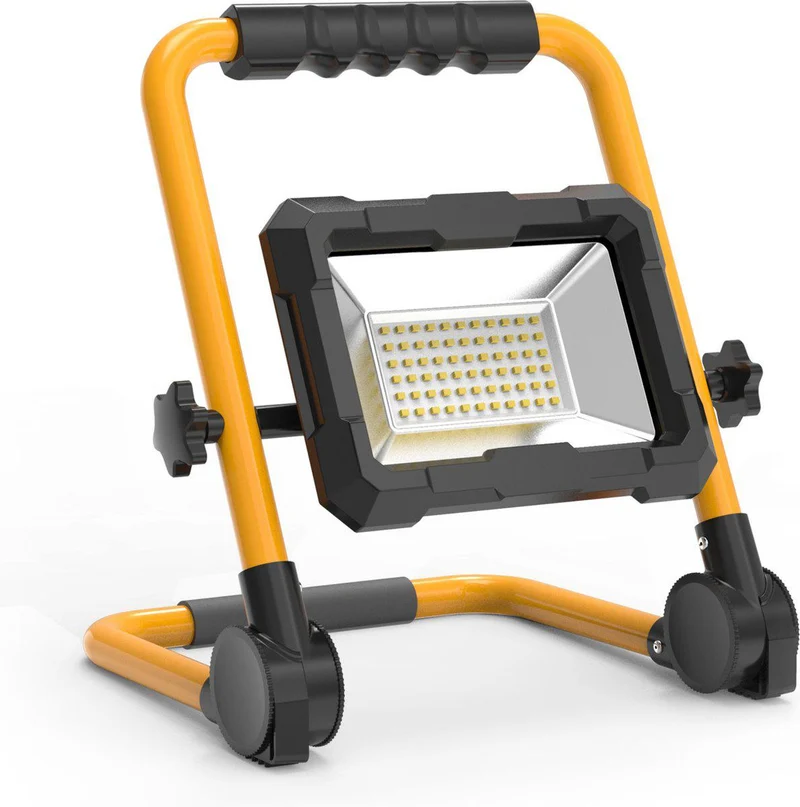 LED-Arbeitsleuchte 5500 – faltbar und neigbar – 3 Meter Kabel – IP65 – 30 W
