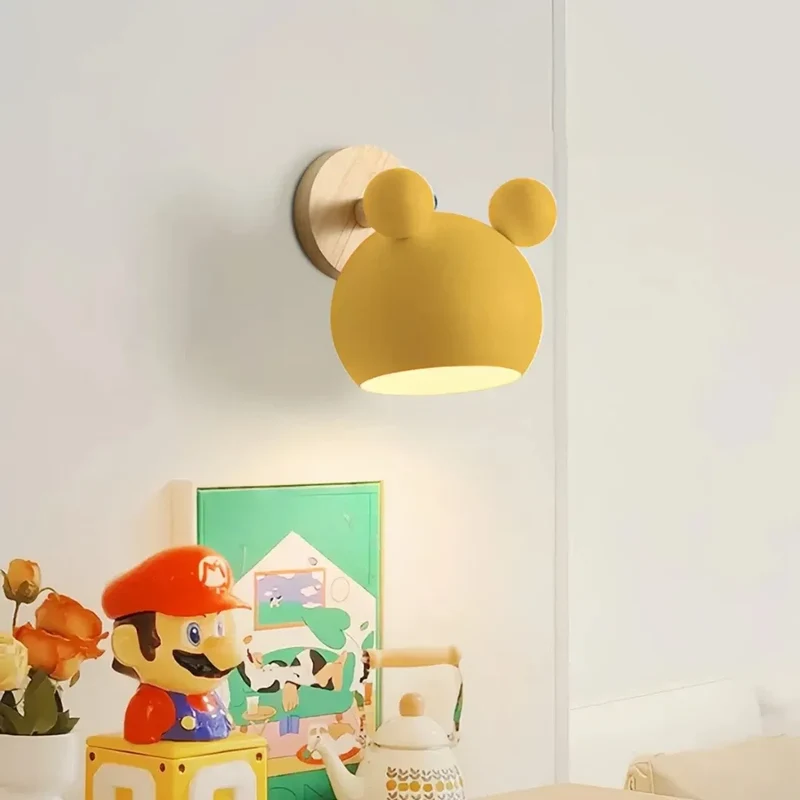 Nordische Wandleuchte fürs Kinderzimmer mit Maus-Design, dimmbar