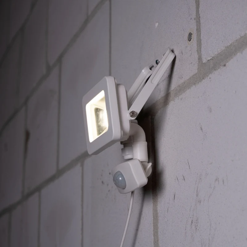 LED-Außenstrahler mit Bewegungsmelder weiß 10 Watt neutralweiß IP44 - LED's Light