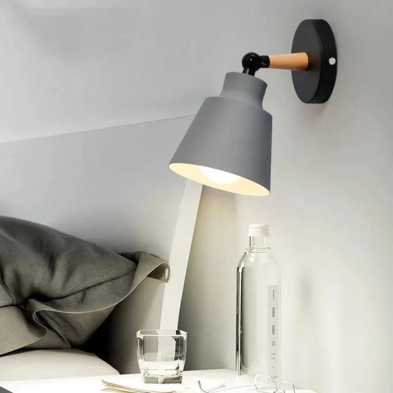 Nordische Wandleuchte mit Kabel dimmbar für Schlafzimmer