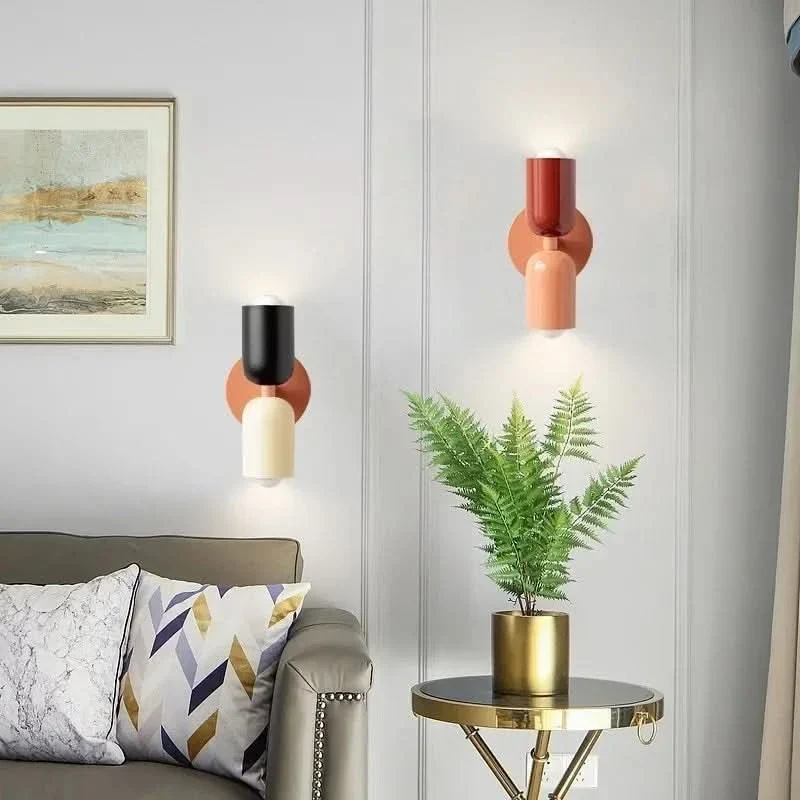 Elegante Wandleuchte mit einstellbarer Lichtfarbe – Lumenor