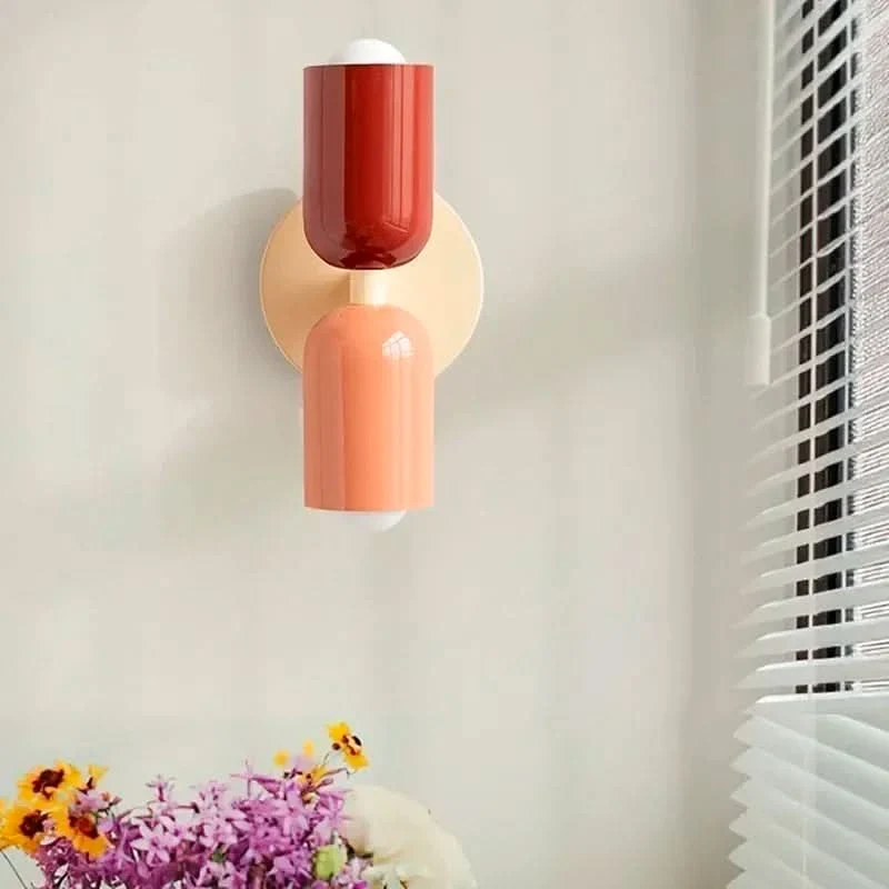 Elegante Wandleuchte mit einstellbarer Lichtfarbe – Lumenor