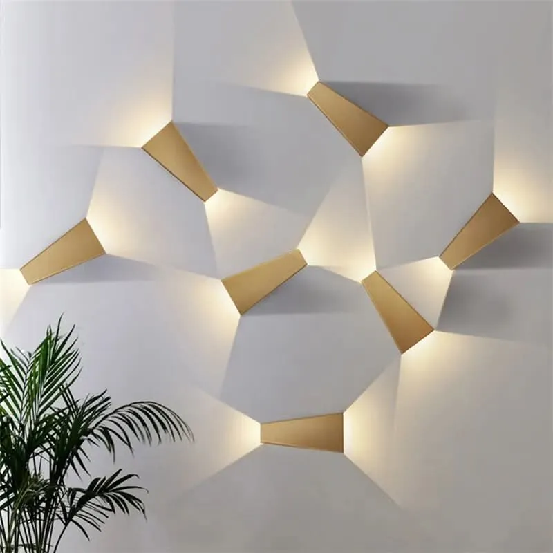 Wandleuchte Design Künstlerischer Glanz Moderne Eleganz – Luminar