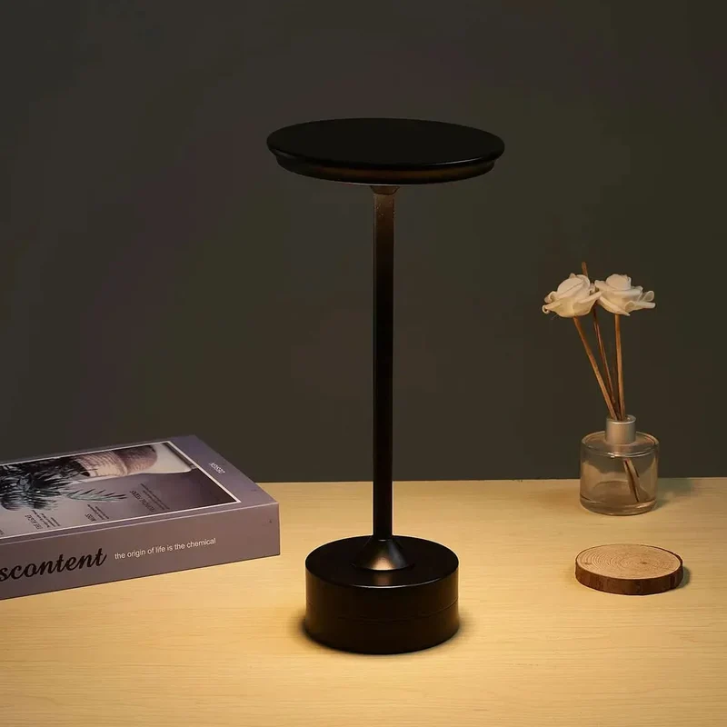 Kabellose Lampe mit Touchsensor, dimmbar, moderner Stil – Métallico