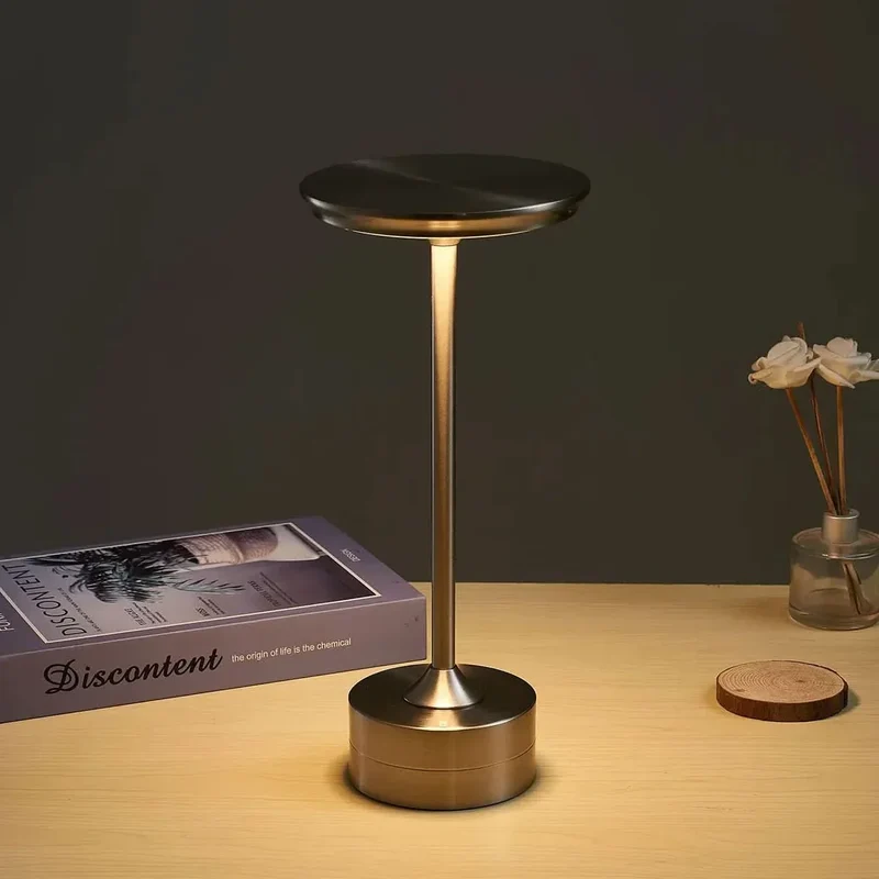 Kabellose Lampe mit Touchsensor, dimmbar, moderner Stil – Métallico