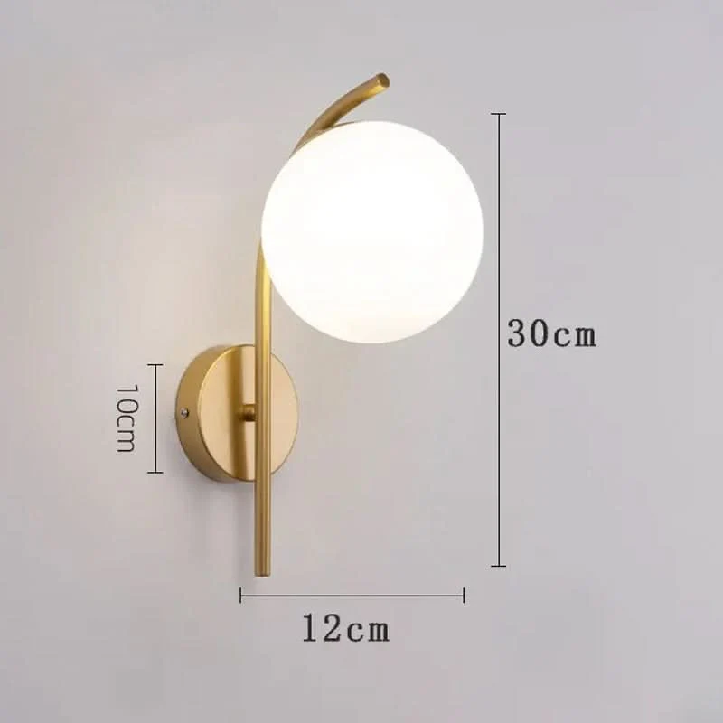 Wandleuchte mit gedimmtem Licht, Raffiniert und schick – Brilla