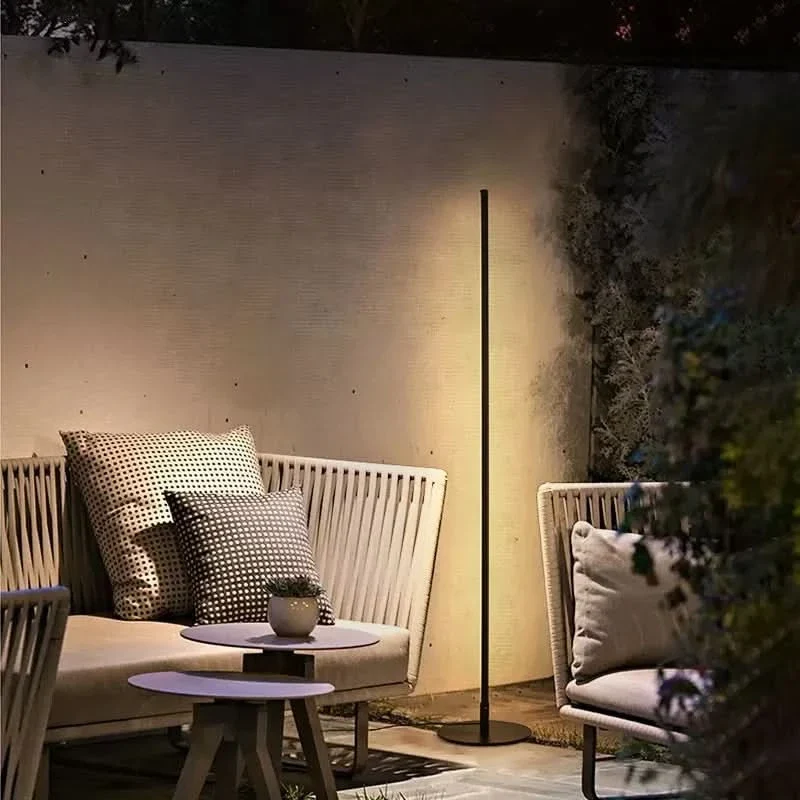 LED-Stehlampe Hochwertig – Altura