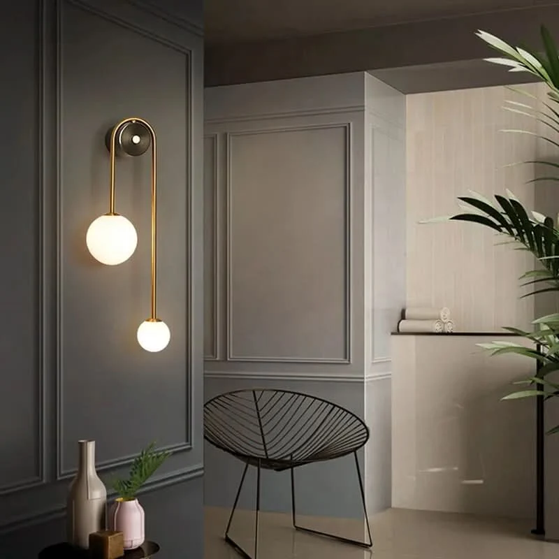 Wandleuchte Design aus Eisen und Glas im skandinavischen Stil – Rayora