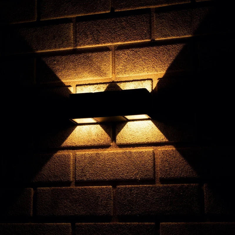LED Außen-Wandleuchte schwarz 5,5 Watt warmweiß IP54 - LED's Light