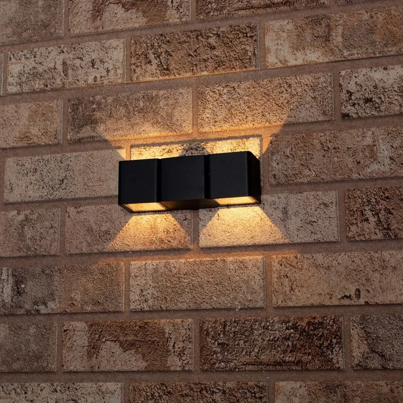 LED Außen-Wandleuchte schwarz 5,5 Watt warmweiß IP54 - LED's Light