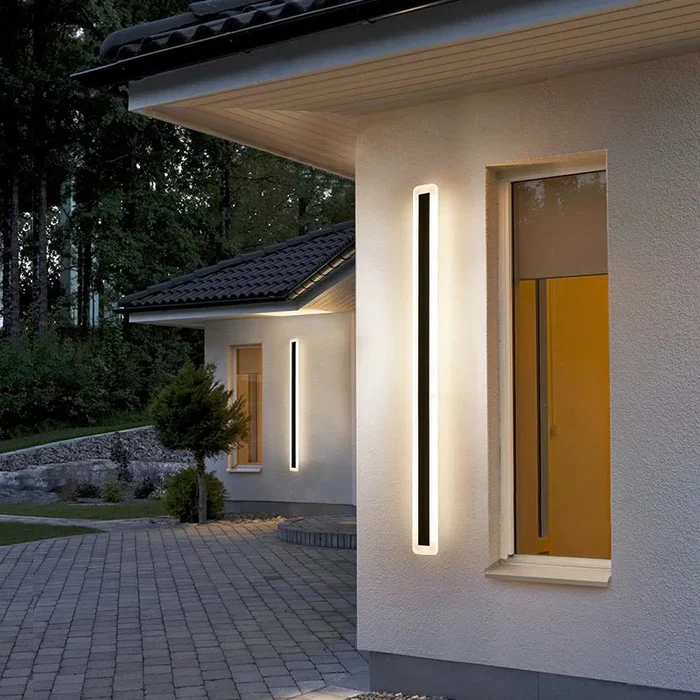Elegante LED-Außenwandleuchte mit einstellbarer Helligkeit – Luménia
