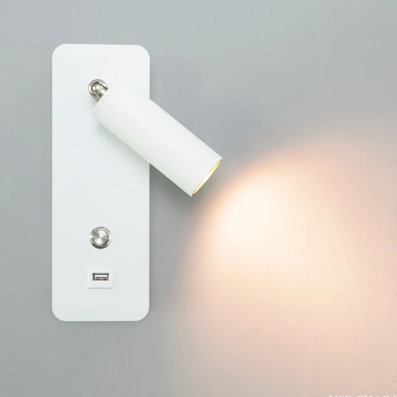 Minimalistische USB-Wandleuchte mit praktischem Design – Connexion