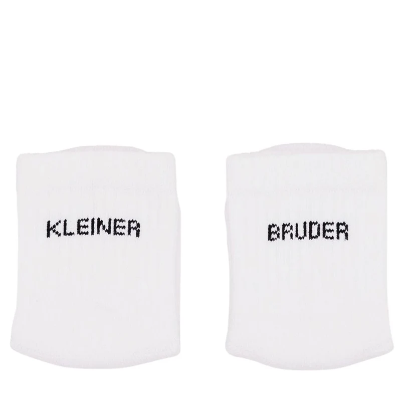 Eulenschnitt Babysocken weiß Kleiner Bruder