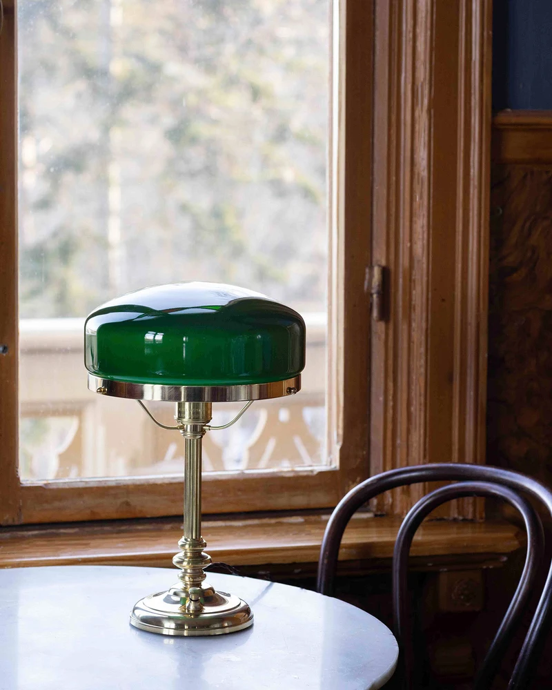 Bordslampa - Karlfeldt mässing, grön skärm