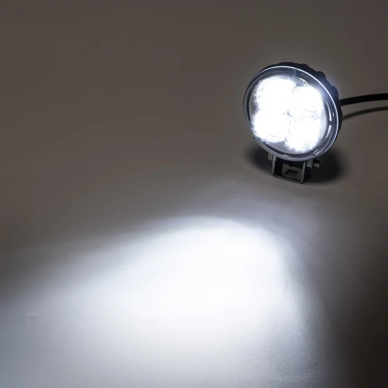 Kleine runde LED-Arbeitsleuchte / 700 Lumen
