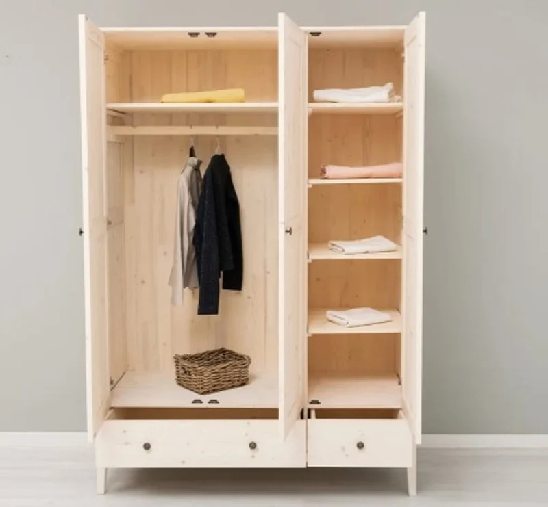 Casa Padrino Kleiderschrank im Landhausstil mit 3 Türen, 141 x 55 x 200 cm