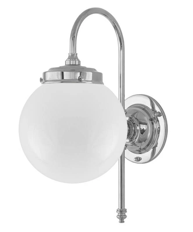 Vägglampa - Blomberg 80 nickel, klot opalvit