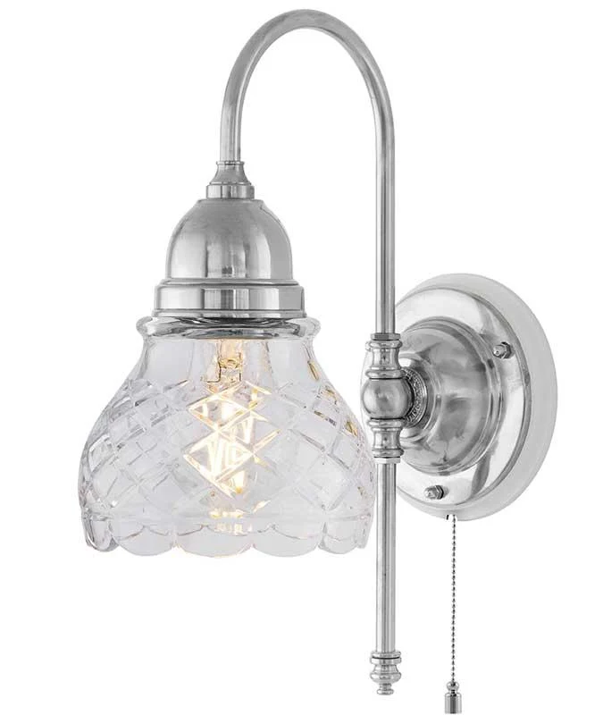 Vägglampa - Ahlström nickel, slipat klarglas