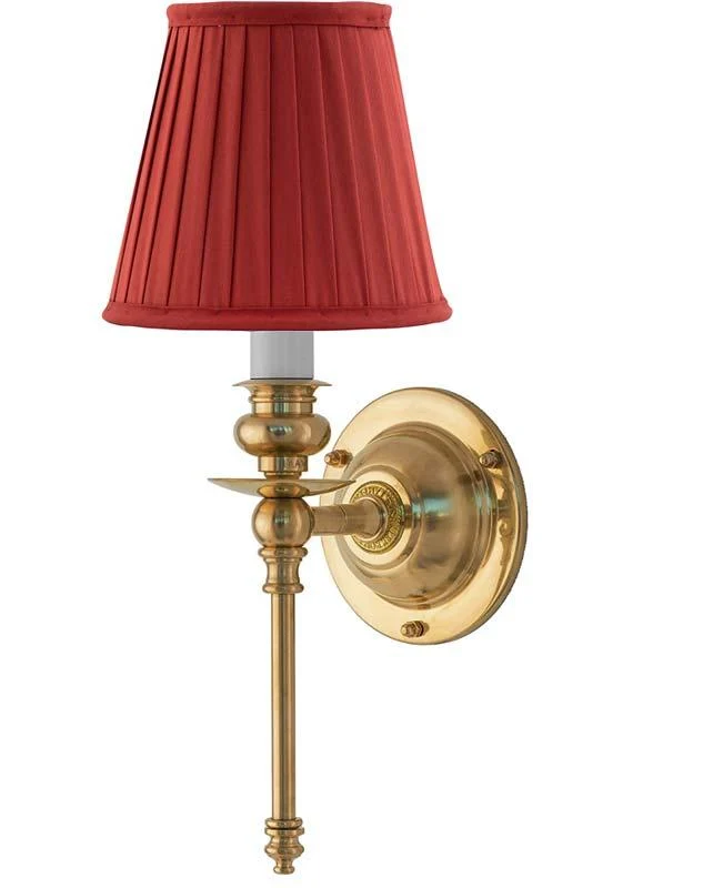 Vägglampa - Ribbing mässing, röd skärm