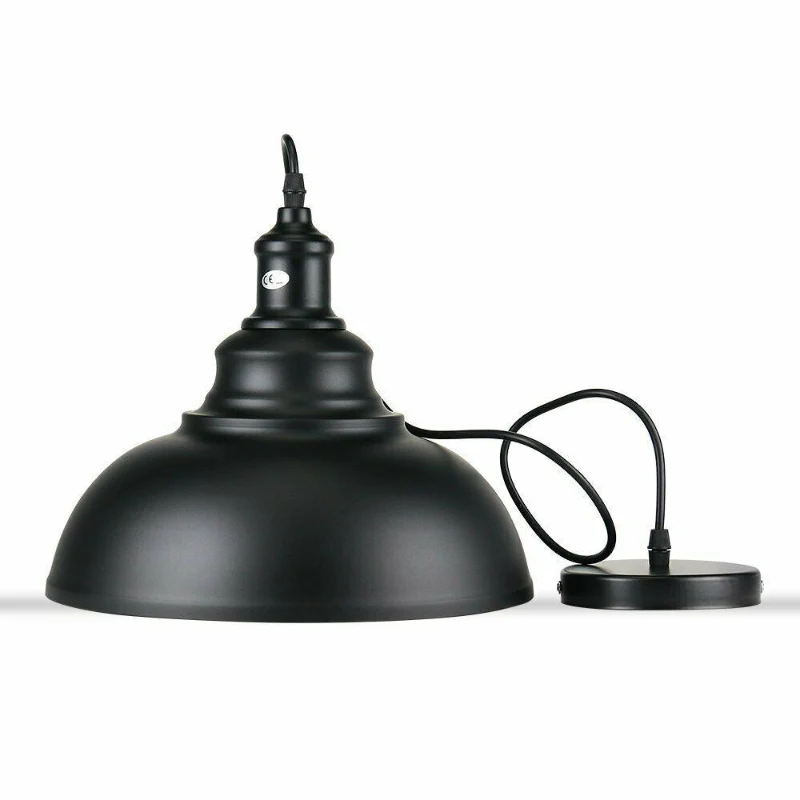 Industrielle schwarze Pendelleuchte im Vintage-Design ~1550