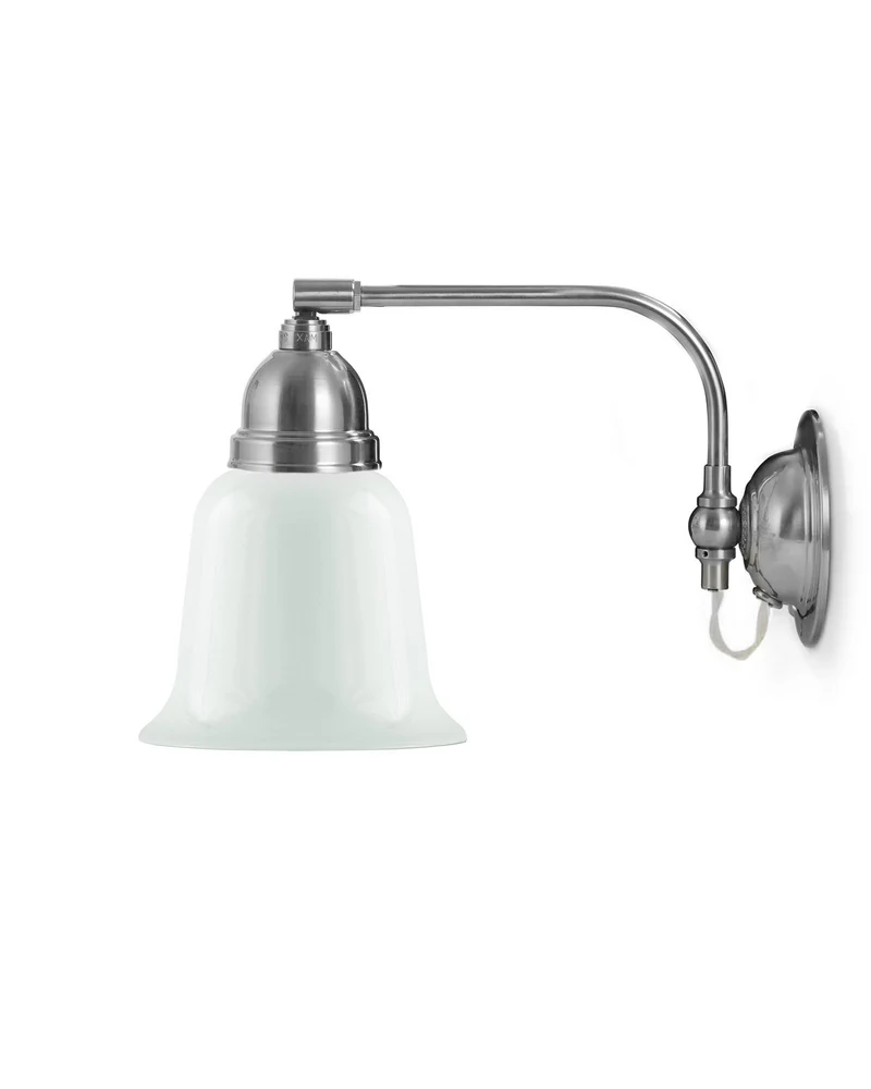 Vägglampa - Gripenberg nickel, opalvit klocka, vit