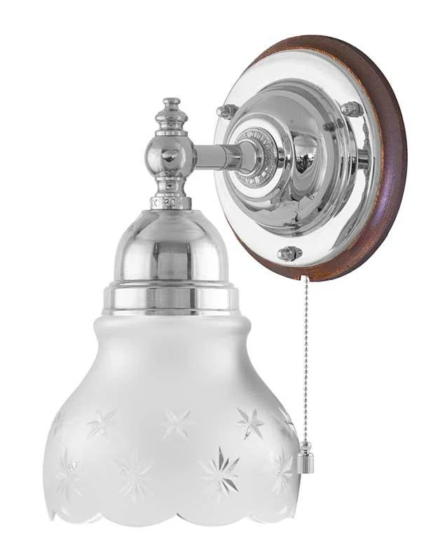 Vägglampa - Adelborg nickel, slipat mattglas