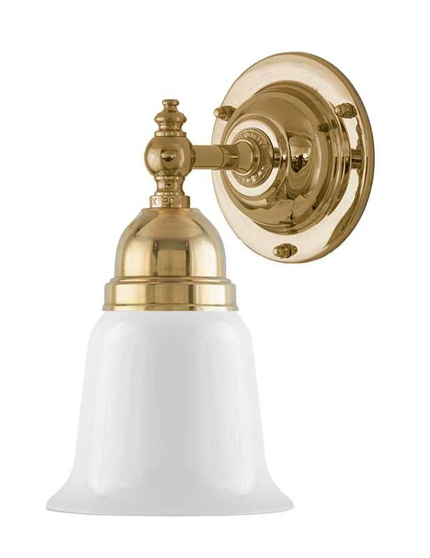 Vägglampa - Adelborg mässing, opalvit klocka