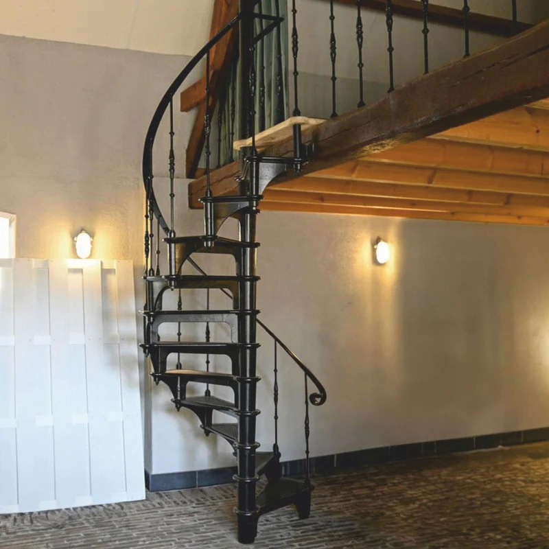 Casa Padrino Gusseisen Wendeltreppe mit Geländer rechte Seite Schwarz H. 300 cm - Rustikale Spiraltreppe