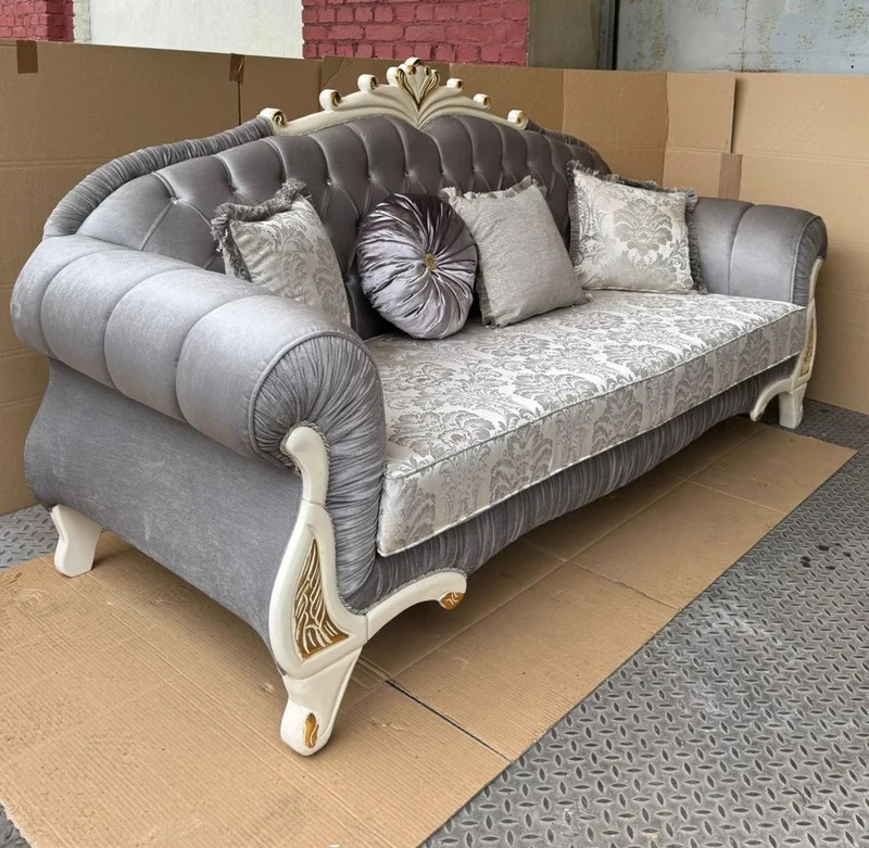 Casa Padrino Luxus Barock Sofa in Grau, Creme und Gold, 225 cm - Prunkvolles Barock Möbelstück