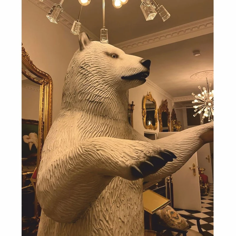 Casa Padrino XXL Deko Skulptur Bär Weiß / Schwarz H. 240 cm - Garten Figur