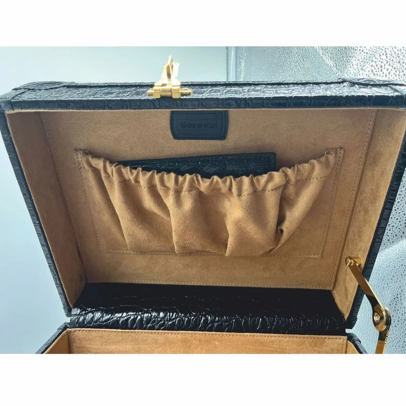 Casa Padrino Luxus Echtleder Schminkkoffer Schwarz / Gold 28 x 16 x H. 16 cm
