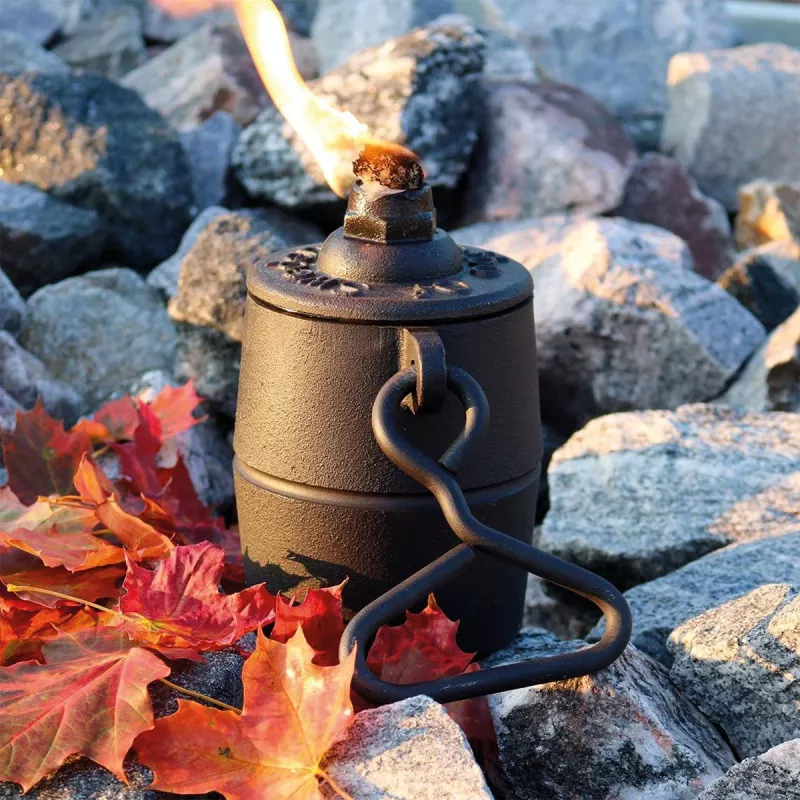 Oljelampa - Fotogenlampa gjutjärn Småland