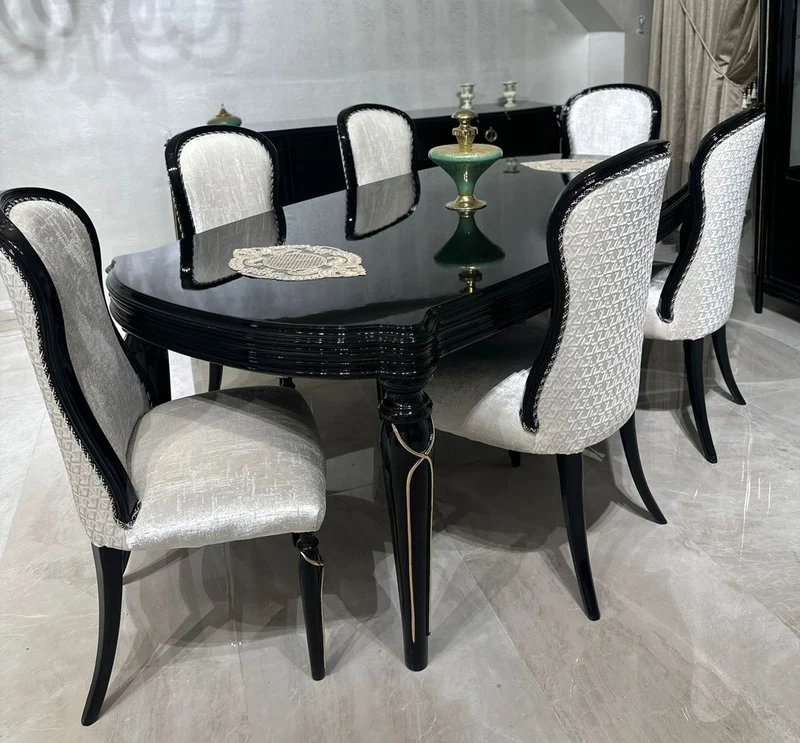 Casa Padrino Luxus Barock Esszimmer Set Creme / Schwarz / Gold - 1 Esstisch & 6 Esszimmerstühle