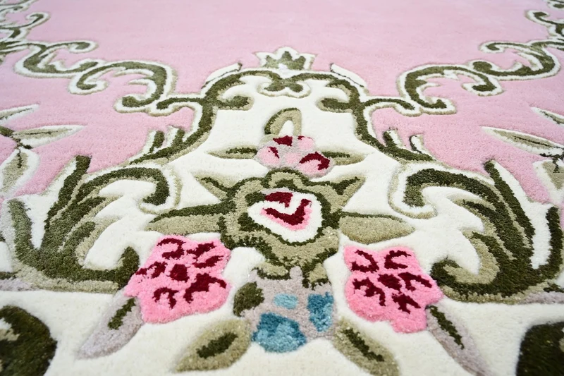 Pompöös by Casa Padrino Luxus Barock Teppich Krone von Harald Glööckler Rosa - Verschiedene Größen