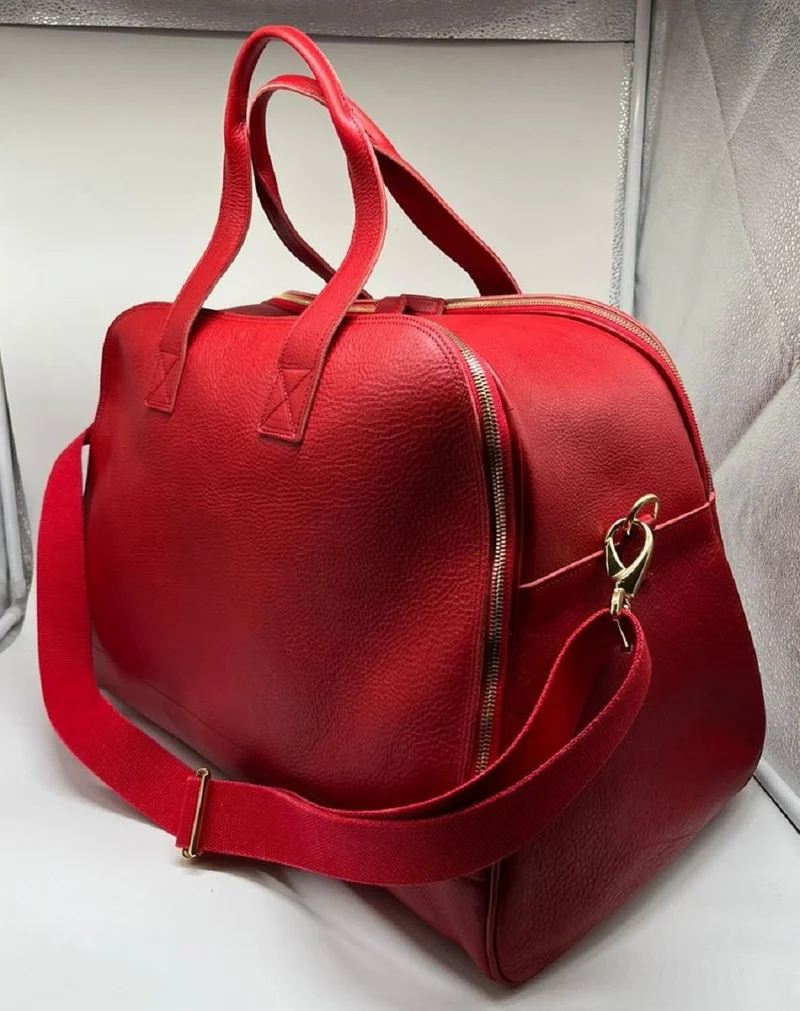 Casa Padrino Luxus Echtleder Reisetasche Rot / Gold 50 cm - Made in Italy