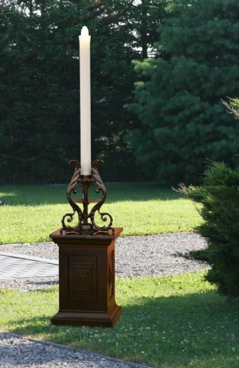Casa Padrino Barock Gartenleuchte Rost / Weiß H. 219,5 cm - Barockstil Außenstehleuchte