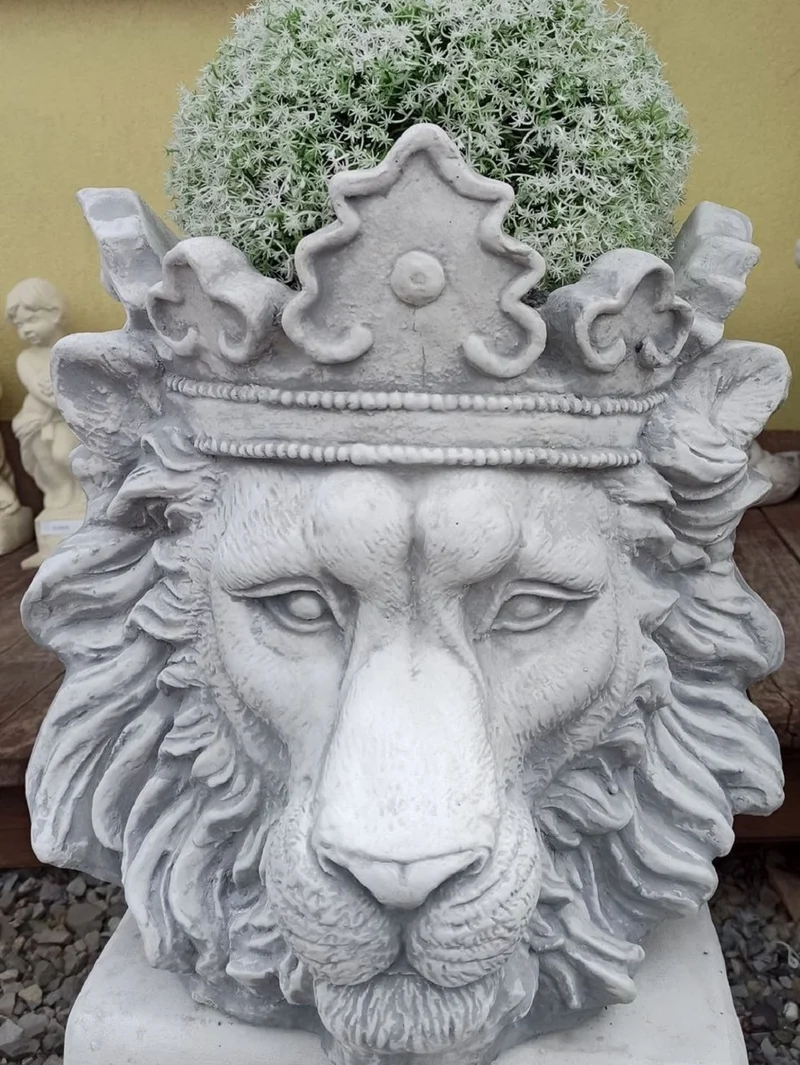 Casa Padrino Barock Blumentopf Löwenkopf mit Krone Grau H. 41 cm - Barockstil Pflanzentopf