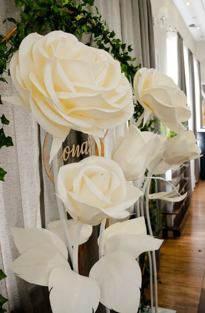 Casa Padrino Luxus XXL Deko Rosen 6er Set Weiß / Creme Ø 55 x H. 180 cm - Hochzeits Deko Accessoirs