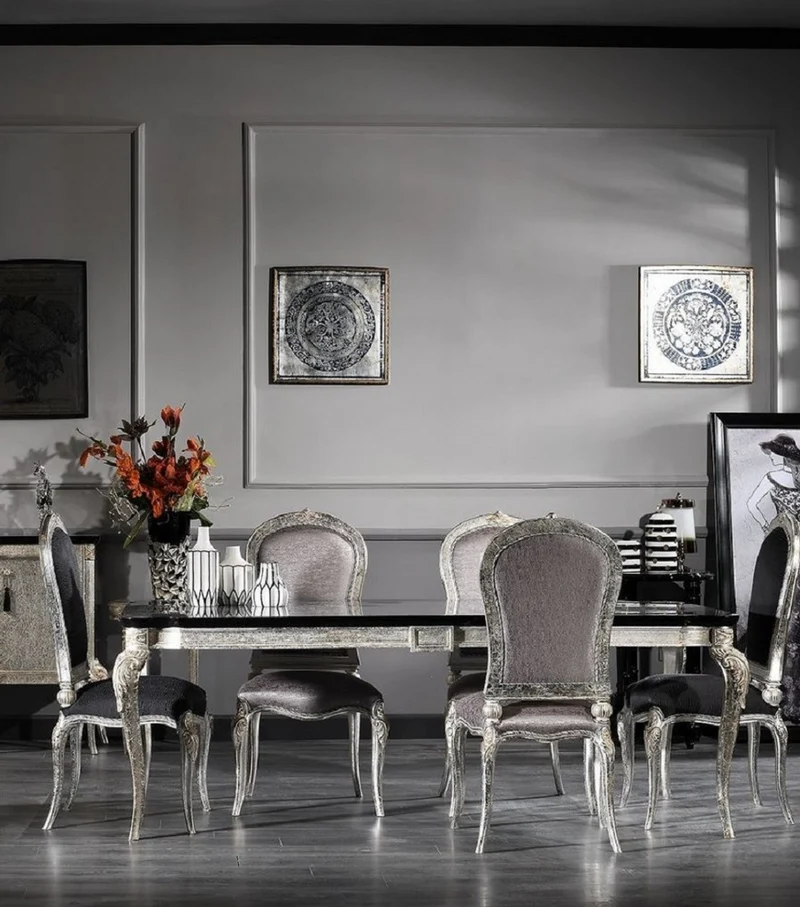 Casa Padrino Luxus Barock Esszimmer Stuhl Schwarz / Silber / Gold H. 102 cm - Barock Esszimmer Möbel