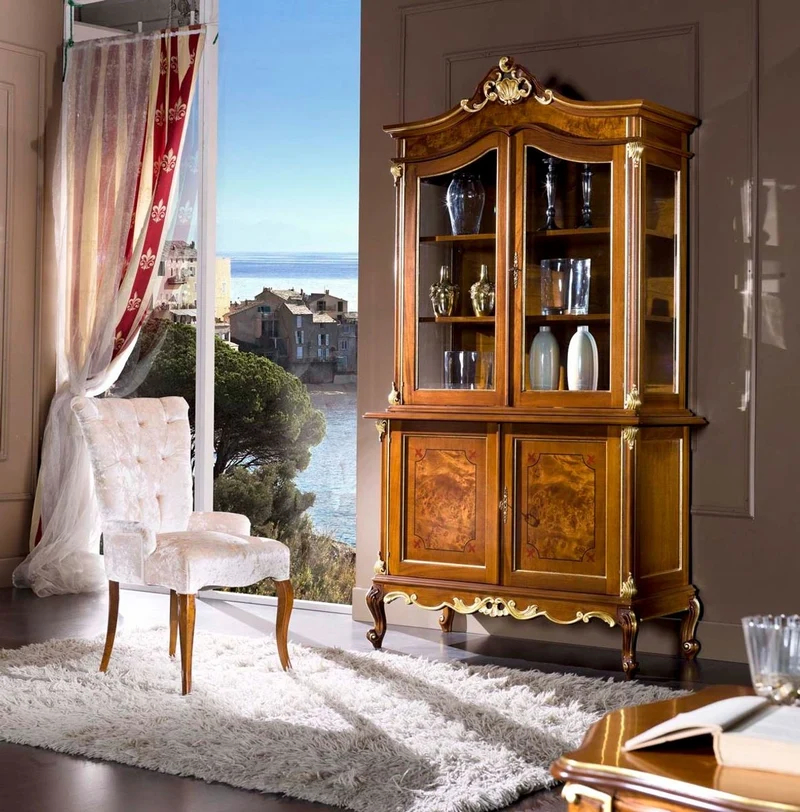 Casa Padrino Luxus Barock Esszimmer Stuhl mit Armlehnen Weiß / Braun - Handgefertigter Barockstil Stuhl - Barock Esszimmer Möbel - Luxus Qualität - Made in Italy