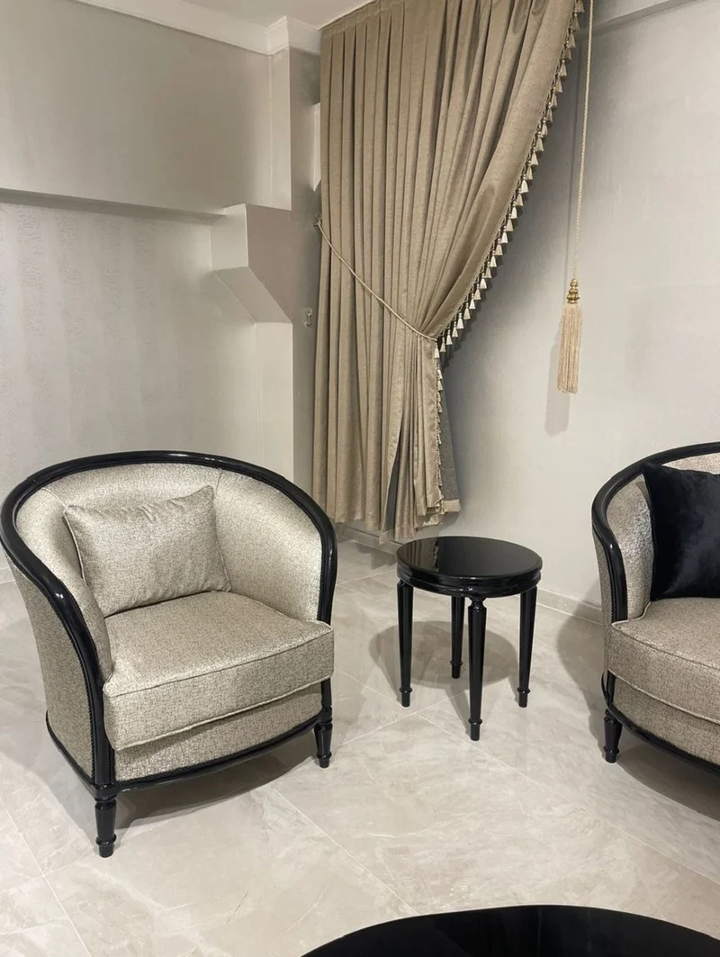 Casa Padrino Luxus Barock Sessel Gold / Schwarz - Barockstil Wohnzimmer Sessel - Barockstil Wohnzimmer Möbel - Luxus Möbel im Barockstil - Barock Einrichtung - Edel & Prunkvoll