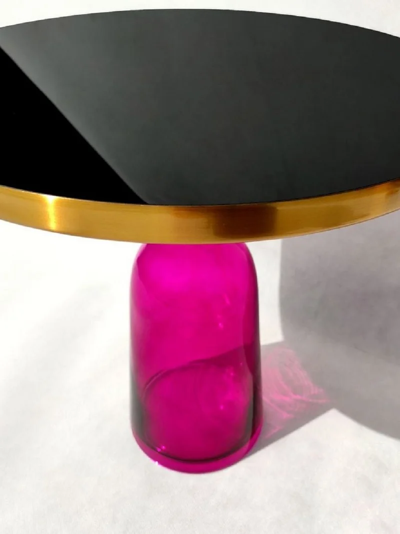 Casa Padrino Luxus Beistelltisch Schwarz / Gold / Lila Ø 50 x H. 53 cm - Runder Glas Tisch - Wohnzimmer Möbel - Luxus Möbel
