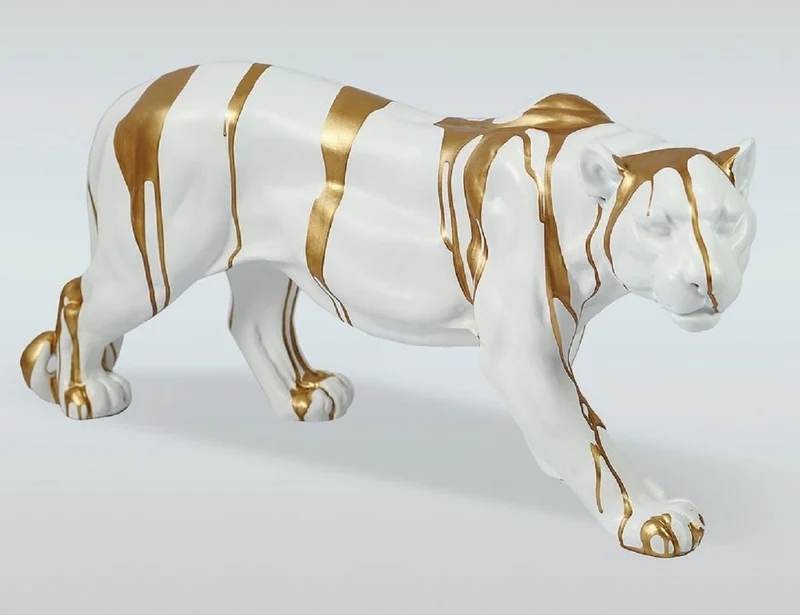 Casa Padrino Luxus XXL Deko Skulptur Panther Weiß / Gold 160 x H. 72 cm - Große Deko Figur - XXL Wohnzimmer Deko - XXL Garten Deko
