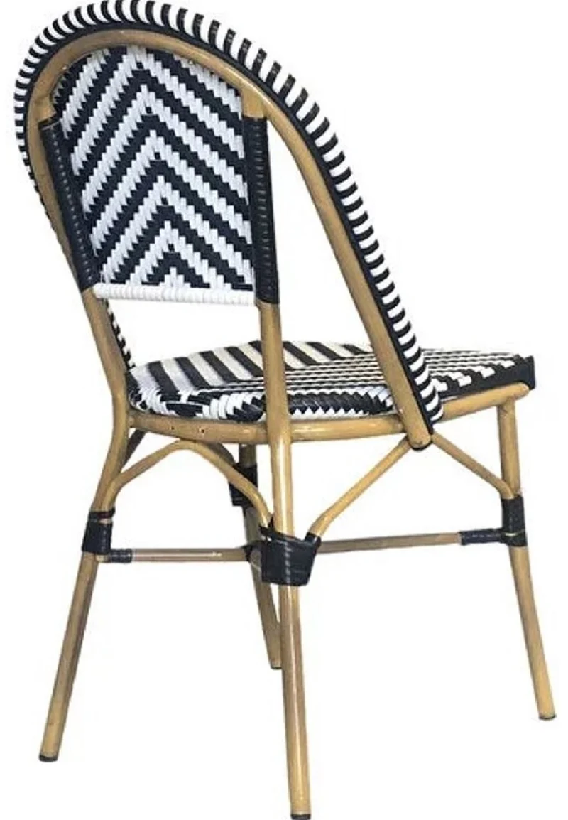 Casa Padrino Luxus Esszimmer Stuhl Weiß / Schwarz / Beige 49 x 46 x H. 91 cm - Luxus Rattan Garten Stuhl - Esszimmer Möbel - Garten Möbel - Rattan Möbel - Luxus Möbel