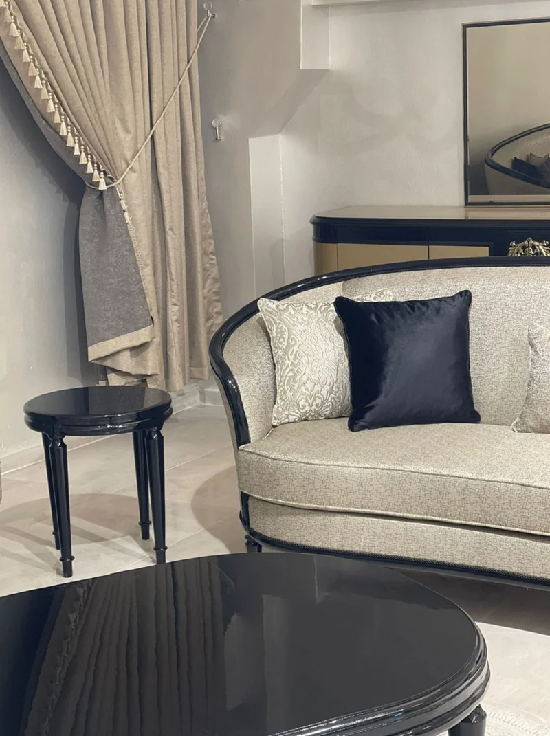 Casa Padrino Luxus Barock Sofa Gold / Schwarz - Barockstil Wohnzimmer Sofa - Barockstil Wohnzimmer Möbel - Luxus Möbel im Barockstil - Barock Einrichtung - Edel & Prunkvoll