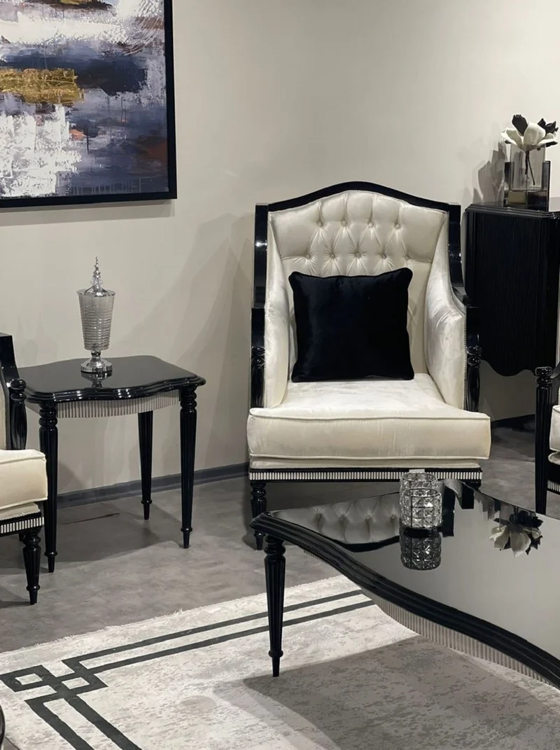 Casa Padrino Luxus Barock Beistelltisch Schwarz / Grau - Handgefertigter Massivholz Tisch im Barockstil - Luxus Wohnzimmer Möbel im Barockstil - Barock Möbel - Edel & Prunkvoll
