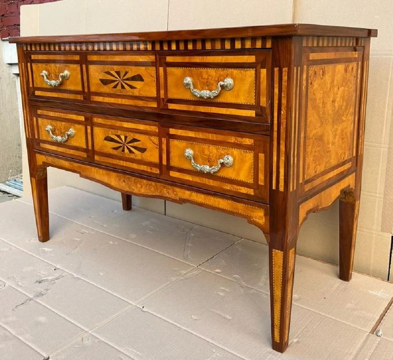 Casa Padrino Biedermeier Kommode mit 2 Schubladen Braun / Naturfarben / Silber - Handgefertigte Massivholz Kommode - Biedermeier Schlafzimmer Möbel