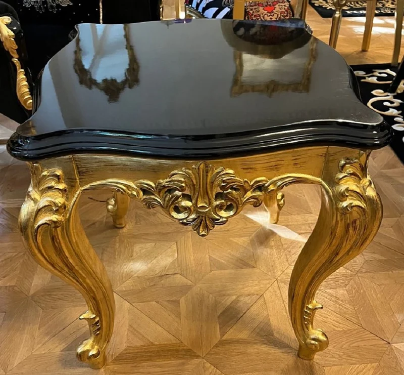 Casa Padrino Luxus Barock Massivholz Beistelltisch Schwarz / Gold - Prunkvoller Luxus Tisch im Barockstil - Luxus Barock Wohnzimmer Möbel