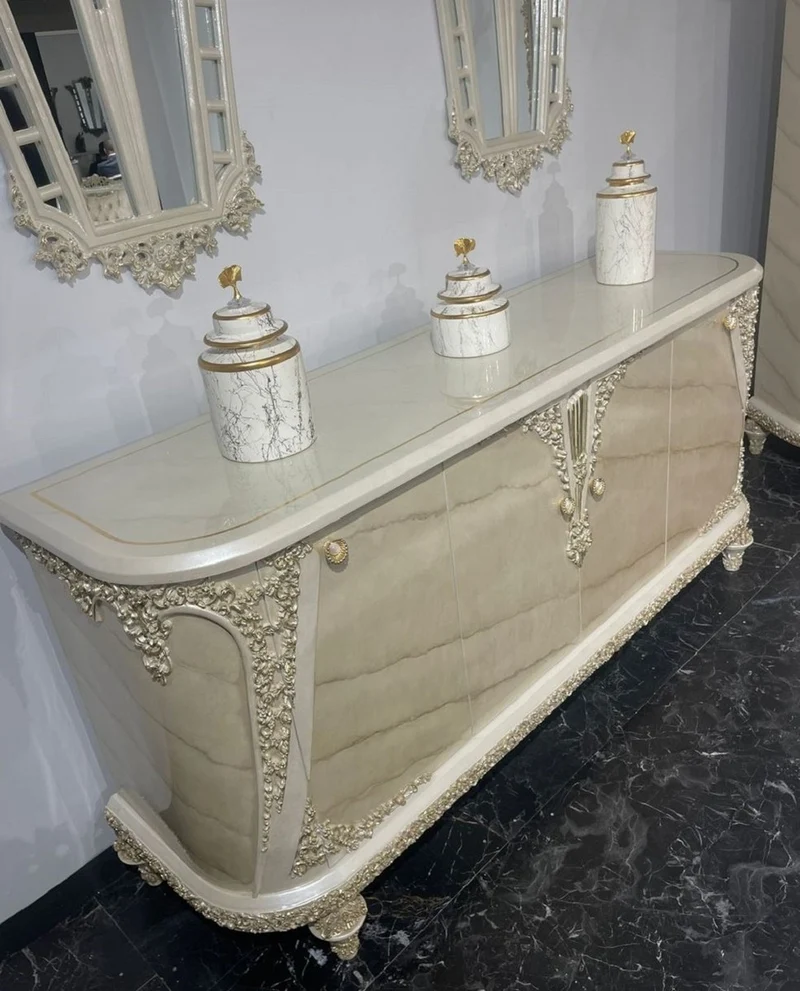 Casa Padrino Luxus Barock Sideboard Beige / Grau / Gold - Barockstil Massivholz Schrank mit 4 Türen - Luxus Möbel im Barockstil - Barock Möbel - Edel & Prunkvoll