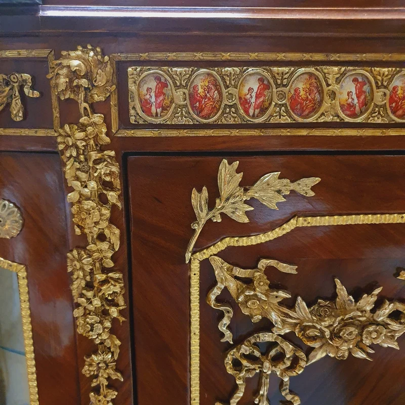 Casa Padrino Barock Kommode mit Seitenglas Braun / Gold 145 cm - Möbel Schrank Sideboard